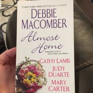 4 in 1 - Almost Home Debbie Macomber Cathy Lamb Judy Duarte Mary Carter